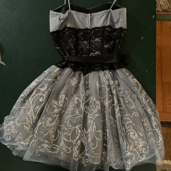 Homecoming Dress from Deb’s - EXCELLENT CONDITION - worn once - Picture 2 of 6